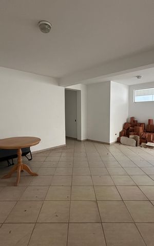 Casa de condomínio para alugar com 450m², 4 quartos e 4 vagas Casa de condomínio para alugar com 450m², 4 quartos e 4 vagasÁrea comum