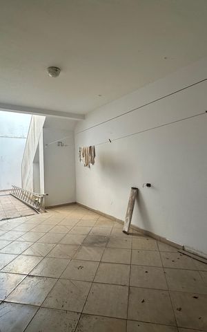 Casa de condomínio para alugar com 450m², 4 quartos e 4 vagas Casa de condomínio para alugar com 450m², 4 quartos e 4 vagasÁrea comum