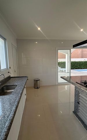 Casa de condomínio para alugar com 450m², 4 quartos e 4 vagas Casa de condomínio para alugar com 450m², 4 quartos e 4 vagasCozinha