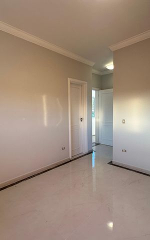 Casa de condomínio para alugar com 450m², 4 quartos e 4 vagas Casa de condomínio para alugar com 450m², 4 quartos e 4 vagasSuíte 1