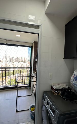 Apartamento à venda com 86m², 2 quartos e 2 vagasÁrea de Serviço