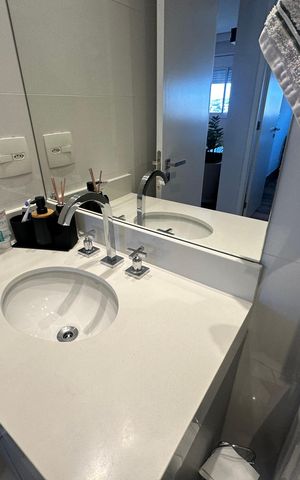 Apartamento à venda com 86m², 2 quartos e 2 vagasBanheiro Social