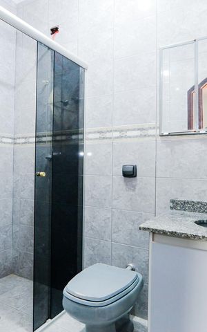 Casa à venda com 180m², 3 quartos e 2 vagasBanheiro da Suíte