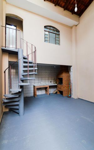 Casa à venda com 180m², 3 quartos e 2 vagasÁrea gourmet