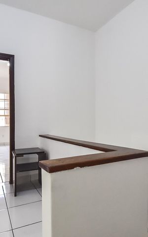Casa à venda com 119m², 3 quartos e 1 vaga Casa à venda com 119m², 3 quartos e 1 vagaHall dos quartos