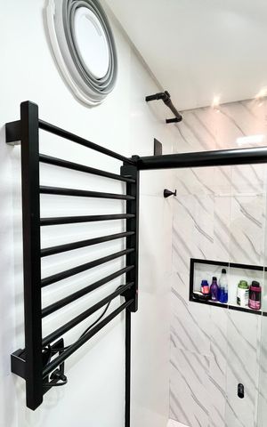 Studio à venda com 27m², 1 quarto e sem vaga Studio à venda com 27m², 1 quarto e sem vagaBanheiro