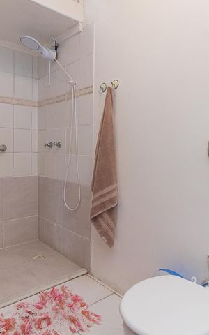 Casa à venda com 200m², 4 quartos e 2 vagasBanheiro do Quarto 3