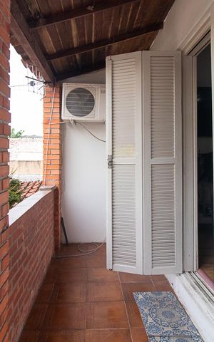 Casa à venda com 200m², 4 quartos e 2 vagasVaranda