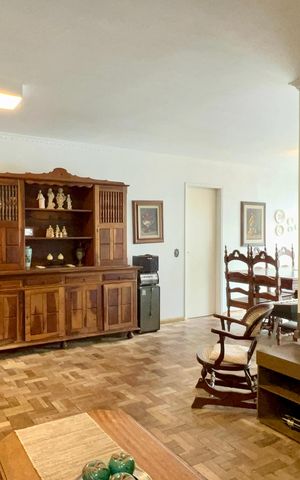 Apartamento à venda com 118m², 3 quartos e 1 vaga Apartamento à venda com 118m², 3 quartos e 1 vagaSala de TV