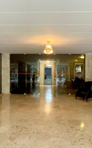 Apartamento à venda com 118m², 3 quartos e 1 vaga Apartamento à venda com 118m², 3 quartos e 1 vagaHall de entrada