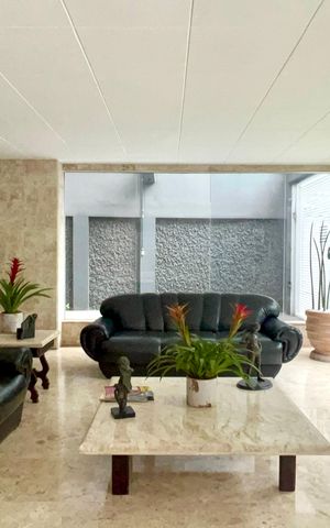Apartamento à venda com 118m², 3 quartos e 1 vaga Apartamento à venda com 118m², 3 quartos e 1 vagaHall de entrada