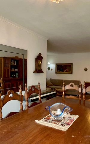 Apartamento à venda com 118m², 3 quartos e 1 vaga Apartamento à venda com 118m², 3 quartos e 1 vagaSala de Jantar