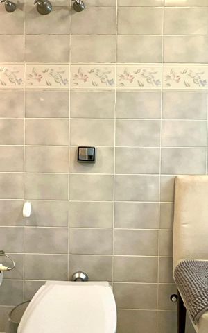 Apartamento à venda com 118m², 3 quartos e 1 vaga Apartamento à venda com 118m², 3 quartos e 1 vagaBanheiro da Suíte