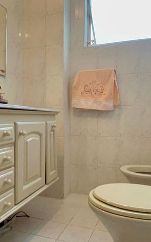 Apartamento à venda com 118m², 3 quartos e 1 vaga Apartamento à venda com 118m², 3 quartos e 1 vagaBanheiro