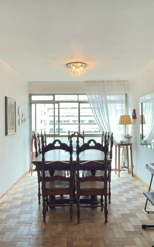 Apartamento à venda com 118m², 3 quartos e 1 vaga Apartamento à venda com 118m², 3 quartos e 1 vagaSala de Jantar