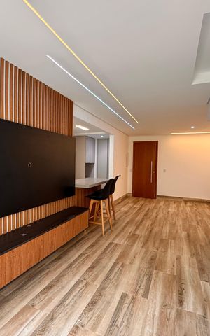 Apartamento à venda com 99m², 2 quartos e 2 vagasSala