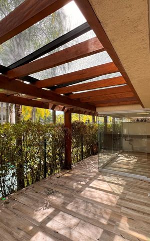 Apartamento à venda com 99m², 2 quartos e 2 vagasVaranda / Área Garden