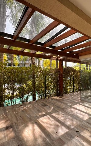 Apartamento à venda com 99m², 2 quartos e 2 vagasVaranda / Área Garden