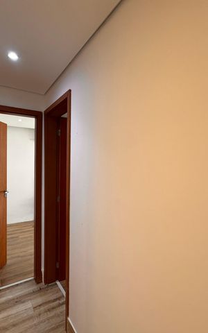 Apartamento à venda com 99m², 2 quartos e 2 vagasCorredor