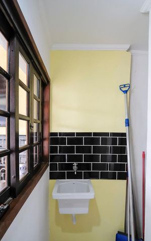 Casa à venda com 490m², 4 quartos e 6 vagasCasa área de serviço
