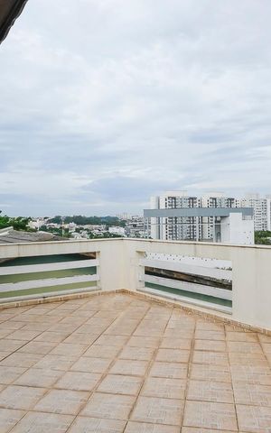 Casa à venda com 490m², 4 quartos e 6 vagasVaranda 