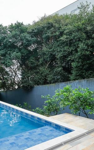 Casa à venda com 490m², 4 quartos e 6 vagasQuintal