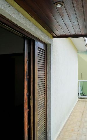 Casa à venda com 490m², 4 quartos e 6 vagasVaranda da suíte 3