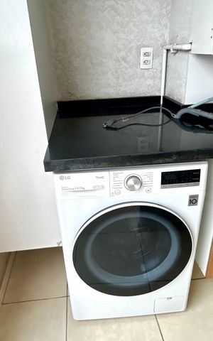 Apartamento à venda com 43m², 2 quartos e 1 vaga Apartamento à venda com 43m², 2 quartos e 1 vagaÁrea de Serviço