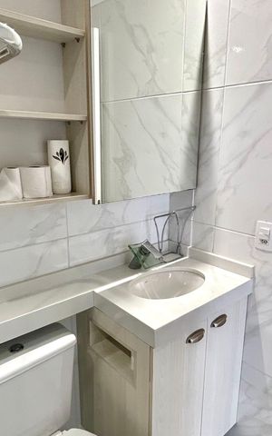Apartamento à venda com 43m², 2 quartos e 1 vaga Apartamento à venda com 43m², 2 quartos e 1 vagaBanheiro