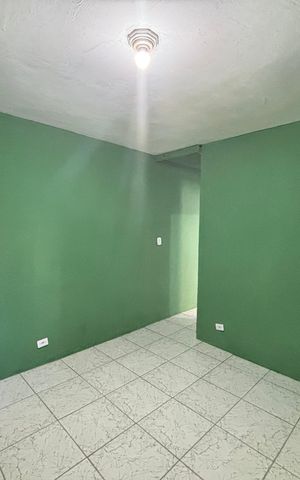 Casa para alugar com 80m², 2 quartos e 2 vagas Casa para alugar com 80m², 2 quartos e 2 vagasCozinha