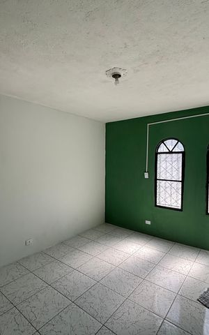 Casa para alugar com 80m², 2 quartos e 2 vagas Casa para alugar com 80m², 2 quartos e 2 vagasSala
