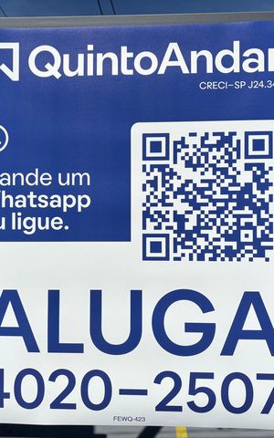 Casa para alugar com 80m², 2 quartos e 2 vagas Casa para alugar com 80m², 2 quartos e 2 vagasFachada