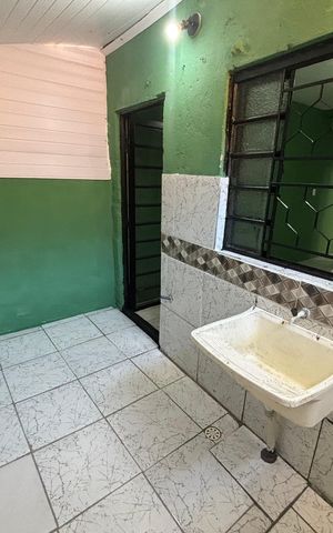 Casa para alugar com 80m², 2 quartos e 2 vagas Casa para alugar com 80m², 2 quartos e 2 vagasÁrea de Serviço