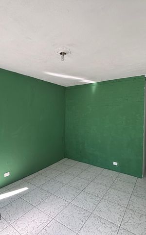 Casa para alugar com 80m², 2 quartos e 2 vagas Casa para alugar com 80m², 2 quartos e 2 vagasSala