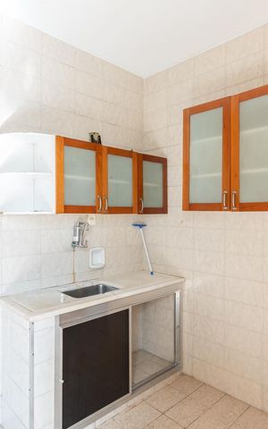 Apartamento à venda com 80m², 2 quartos e sem vagaCozinha