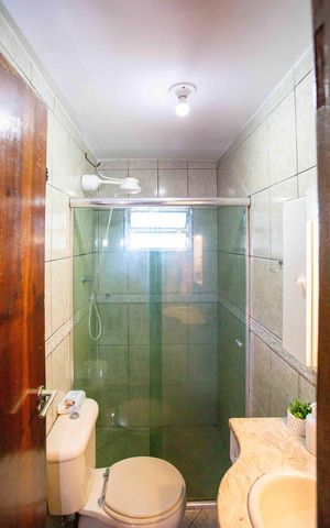 Casa à venda com 100m², 3 quartos e 2 vagasBanheiro da Suíte