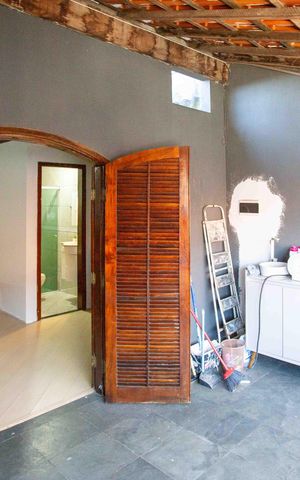 Casa à venda com 100m², 3 quartos e 2 vagasVaranda