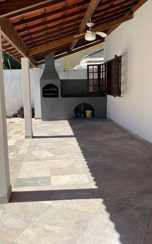 Casa de condomínio à venda com 511m², 5 quartos e 4 vagas