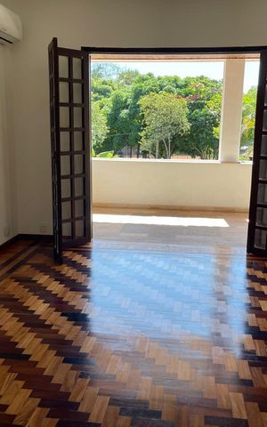 Casa de condomínio à venda com 511m², 5 quartos e 4 vagas