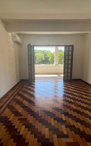 Casa de condomínio à venda com 511m², 5 quartos e 4 vagas