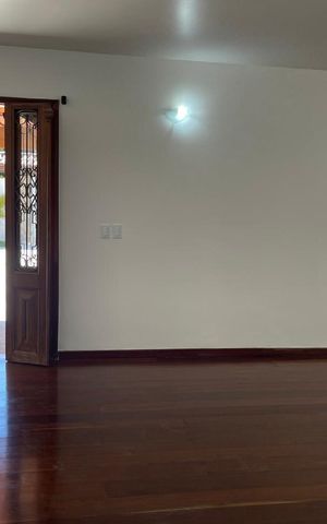 Casa de condomínio à venda com 511m², 5 quartos e 4 vagas