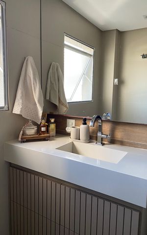 Apartamento à venda com 84m², 2 quartos e 1 vaga Apartamento à venda com 84m², 2 quartos e 1 vagaBanheiro