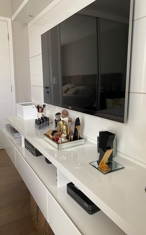 Apartamento à venda com 84m², 2 quartos e 1 vaga Apartamento à venda com 84m², 2 quartos e 1 vagaSala