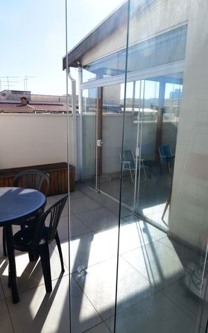 Apartamento à venda com 90m², 2 quartos e 1 vagaÁrea de Serviço