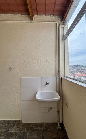 Apartamento para alugar com 100m², 2 quartos e 1 vaga Apartamento para alugar com 100m², 2 quartos e 1 vagaCobertura - Area de Serviço