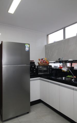 Apartamento à venda com 125m², 3 quartos e 2 vagasCozinha