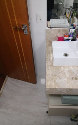 Apartamento à venda com 125m², 3 quartos e 2 vagasBanheiro social