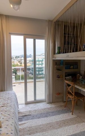 Apartamento à venda com 202m², 3 quartos e 3 vagas Apartamento à venda com 202m², 3 quartos e 3 vagasSuíte 3