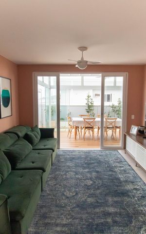 Apartamento à venda com 202m², 3 quartos e 3 vagas Apartamento à venda com 202m², 3 quartos e 3 vagasSala