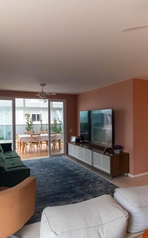 Apartamento à venda com 202m², 3 quartos e 3 vagas Apartamento à venda com 202m², 3 quartos e 3 vagasSala